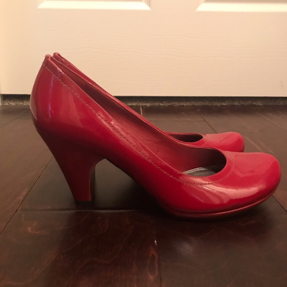 Gianni Bini Red High Heels
